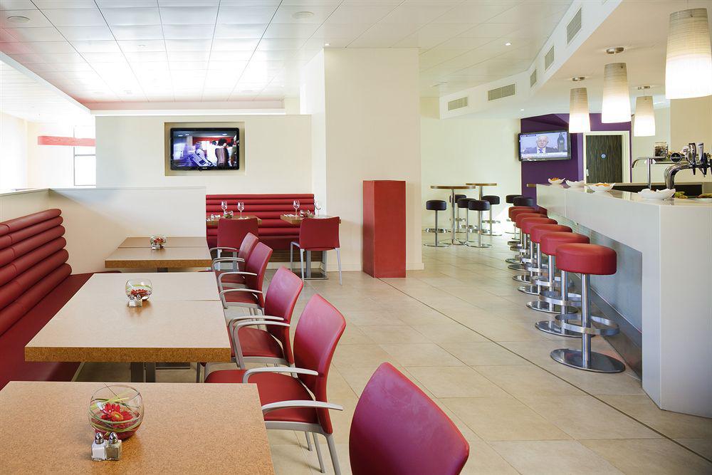 Ibis Birmingham Airport Terminal Building - Nec Hotel Bickenhill Exterior photo